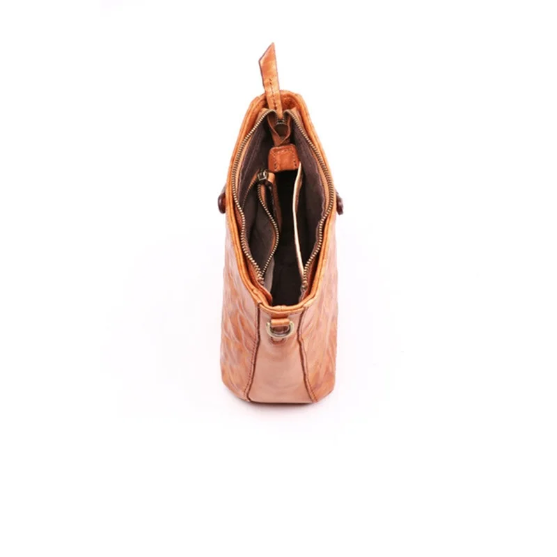 Womens Unique Cowhide Leather Pleated Tote Style Ladies Top Small Handbags Designer Satchel Tote Bag Shoulder Bags
Womens Unique Cowhide Leather Pleated Tote Style Ladies Top Small Handbags Designer Satchel Tote Bag Shoulder Bags