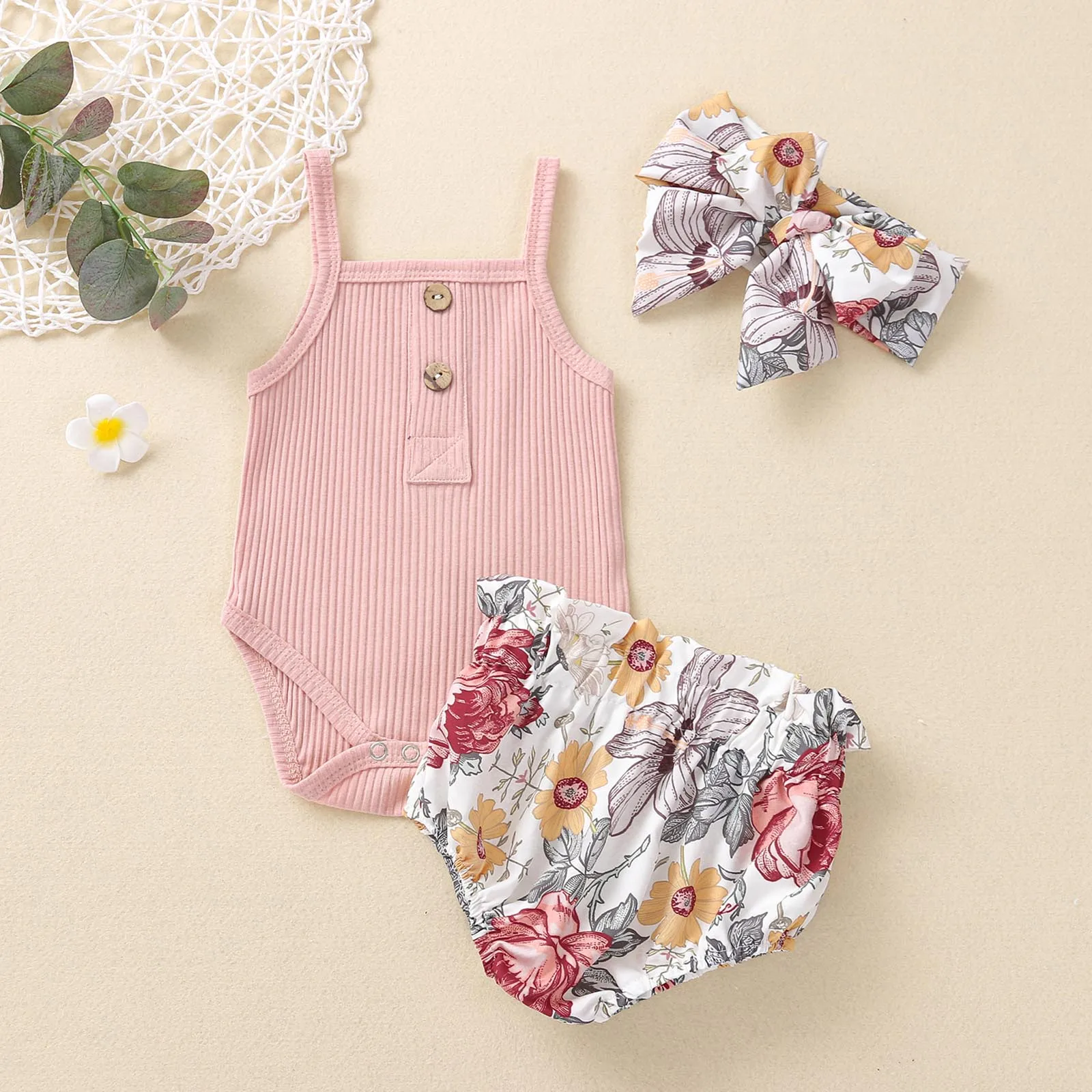 0-24M Kids Baby Girls 3-piece Outfit Sleeveless Romper+Floral Print Shorts+Headband Summer Cute Baby Girl Clothes Set
0-24M Kids Baby Girls 3-piece Outfit Sleeveless Romper+Floral Print Shorts+Headband Summer Cute Baby Girl Clothes Set