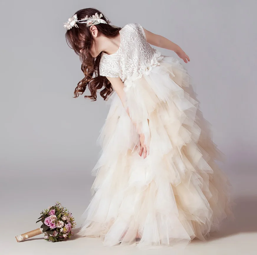 Champagne Puffy Layered Girls Lace Flower Dresses Ball Gown Kids Birthday Party Dress Prom Performance Gown Photo Shoot
Champagne Puffy Layered Girls Lace Flower Dresses Ball Gown Kids Birthday Party Dress Prom Performance Gown Photo Shoot