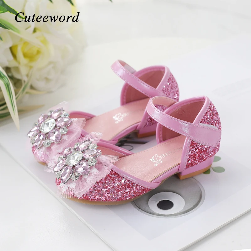 Summer Children Sandals Girls Princess Shoes Leather Glitter Rhinestones Bow Kids Shoes Fashion Girls Sandals Crystal Shoes
Summer Children Sandals Girls Princess Shoes Leather Glitter Rhinestones Bow Kids Shoes Fashion Girls Sandals Crystal Shoes