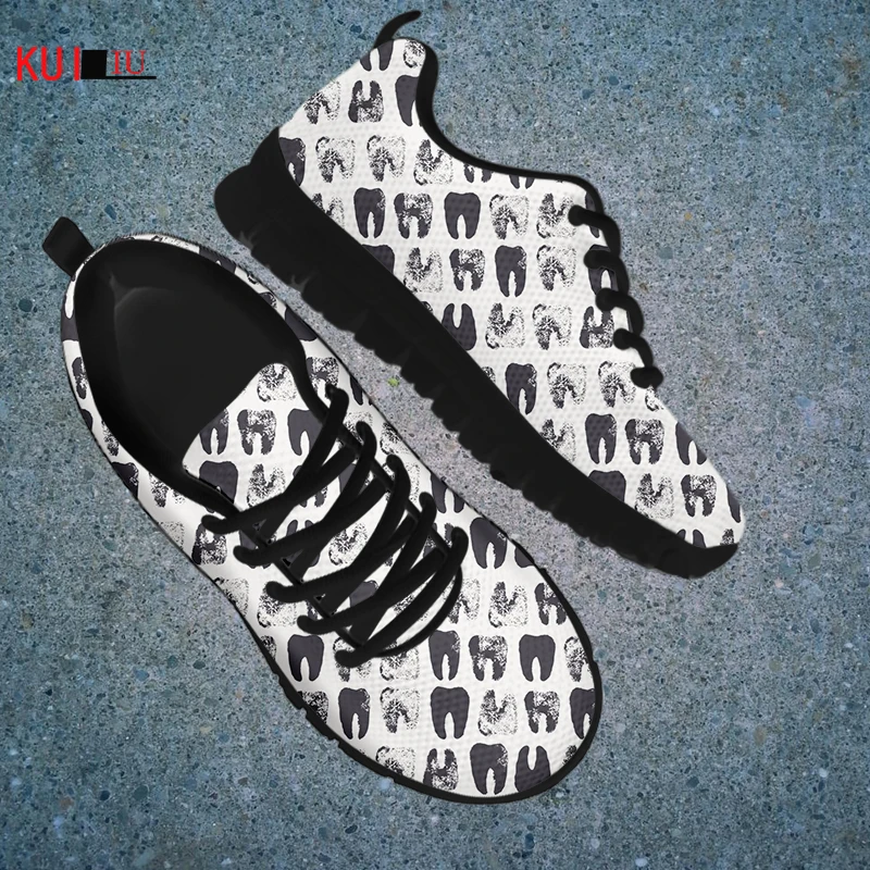 KUILIU 2021 Cartoon Tooth Print Shoes Women Flats Sneakers Brand Designer Mesh Lightweight Female Outdoor Sport Shoes Platform 
KUILIU 2021 Cartoon Tooth Print Shoes Women Flats Sneakers Brand Designer Mesh Lightweight Female Outdoor Sport Shoes Platform