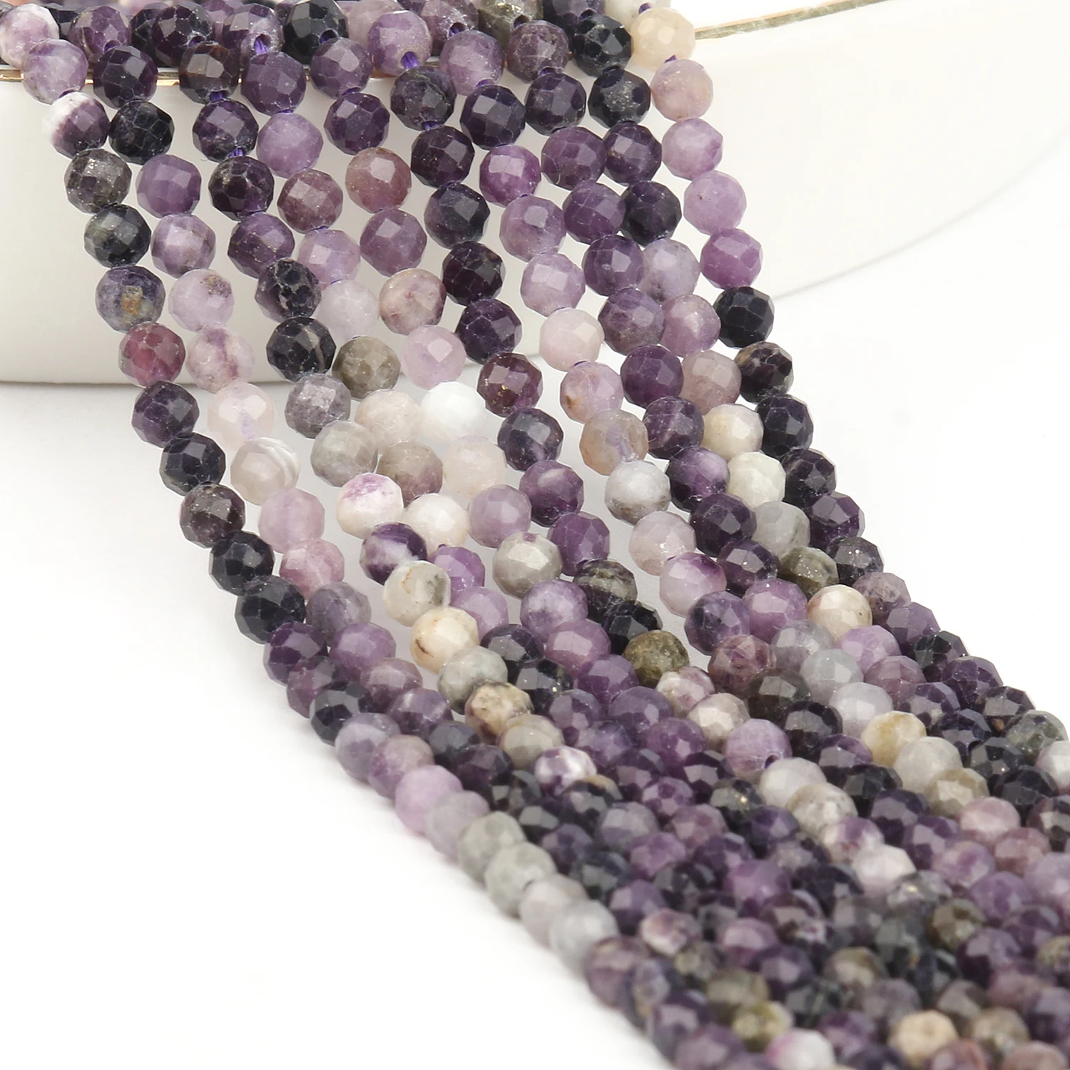 Бусины Из Натурального аметиста, граненые бусины с отверстием, крошечные бусины для изготовления ювелирных изделий своими руками, браслето... 
Бусины Из Натурального аметиста, граненые бусины с отверстием, крошечные бусины для изготовления ювелирных изделий своими руками, браслето...