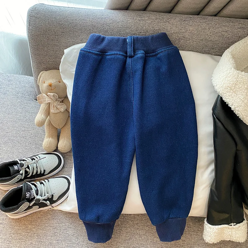 2020 Winter Boys Jeans Thick Loose Pants Children's Denim Pants Fall/Autumn/Winter Outer Wear Baby Plus Velvet Pant Cowboy Jeans
2020 Winter Boys Jeans Thick Loose Pants Children's Denim Pants Fall/Autumn/Winter Outer Wear Baby Plus Velvet Pant Cowboy Jeans