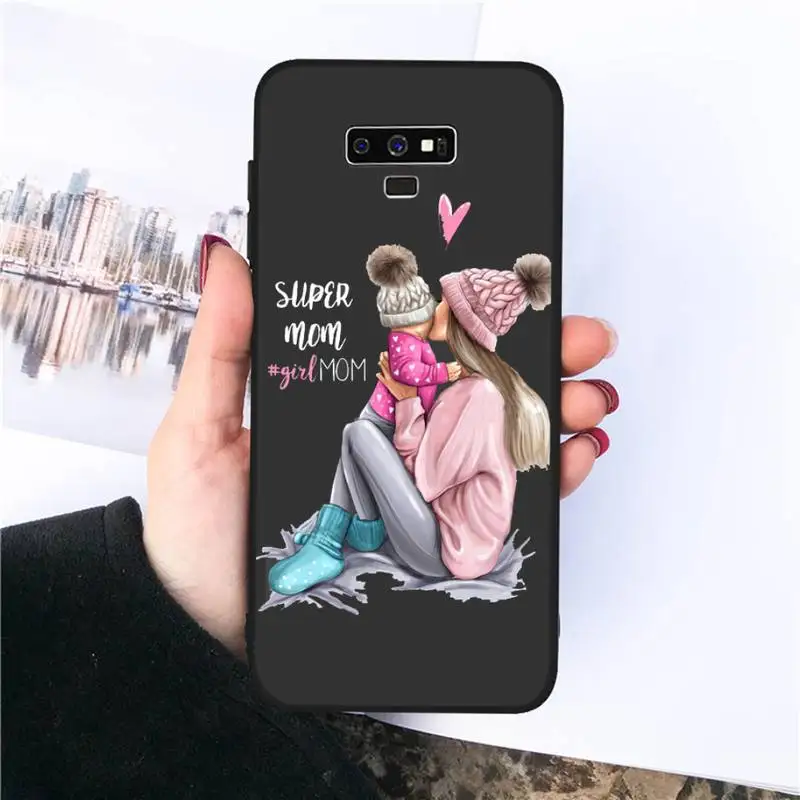 Family Mom Dad Baby Coque For Fundas Phone Case For Samsung S20 Ultra S7 edge S8 S9 S10 plus note9 10 20 A50 51 71
Family Mom Dad Baby Coque For Fundas Phone Case For Samsung S20 Ultra S7 edge S8 S9 S10 plus note9 10 20 A50 51 71