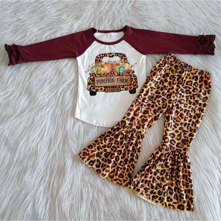 2021 pumpkin farm shirt leopard bell bottom pants set toddler girl fall clothing wholesale kids clothes
2021 pumpkin farm shirt leopard bell bottom pants set toddler girl fall clothing wholesale kids clothes