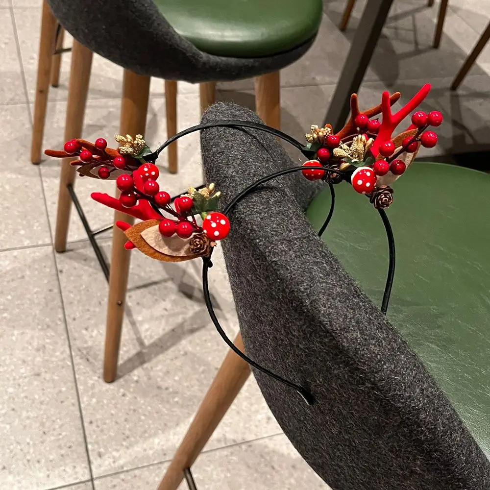 Up Pinecone Branch Female Deer Horns Korean Style Head Hoop Christmas Antlers Headband Hair Accessories Women Hair Band
Up Pinecone Branch Female Deer Horns Korean Style Head Hoop Christmas Antlers Headband Hair Accessories Women Hair Band