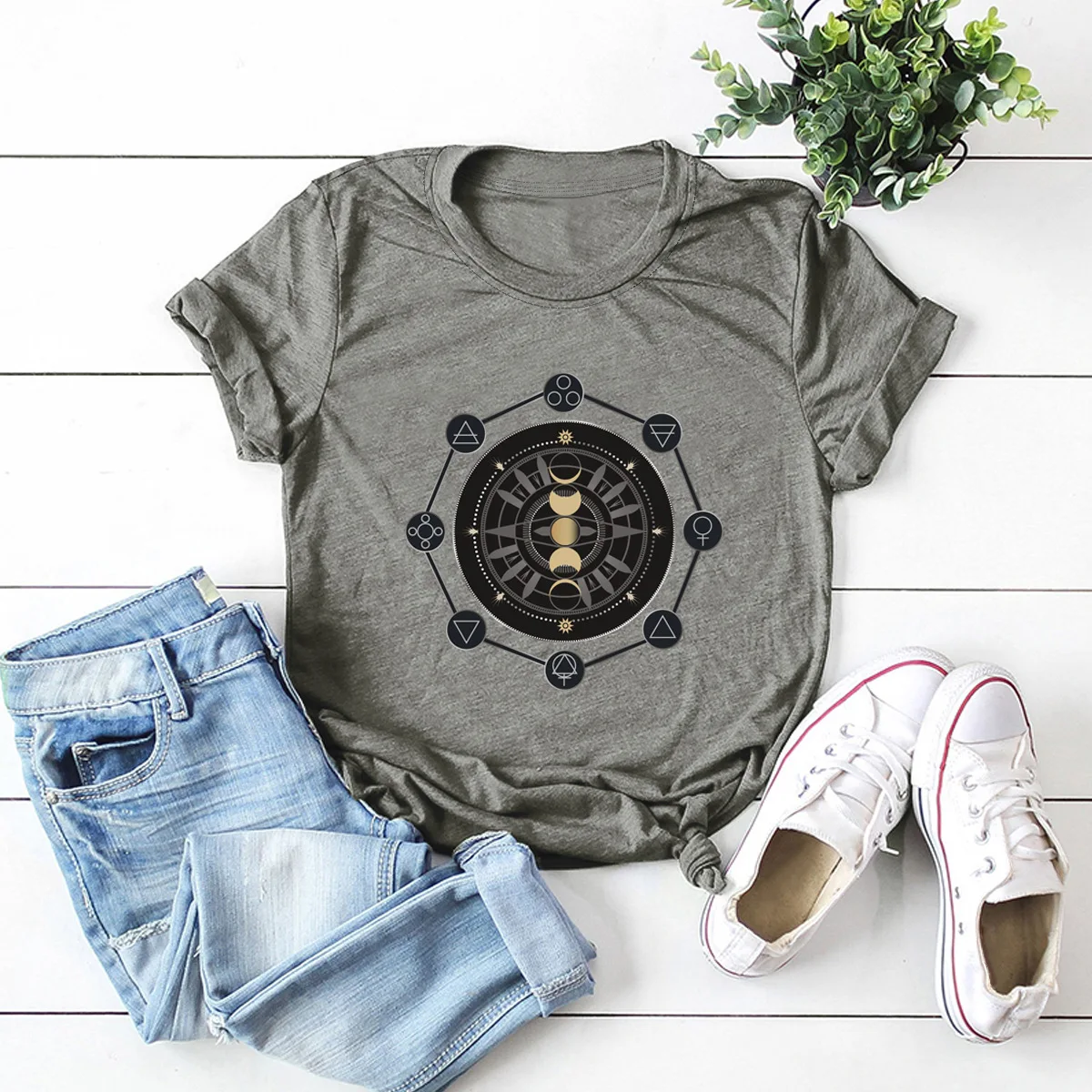 JFUNCY Gothic Graphic Print Plus Size Short Sleeve Woman Tshirts Women T shirt Casual Loose T-shirt Summer Tees 100% Cotton Tops
JFUNCY Gothic Graphic Print Plus Size Short Sleeve Woman Tshirts Women T shirt Casual Loose T-shirt Summer Tees 100% Cotton Tops