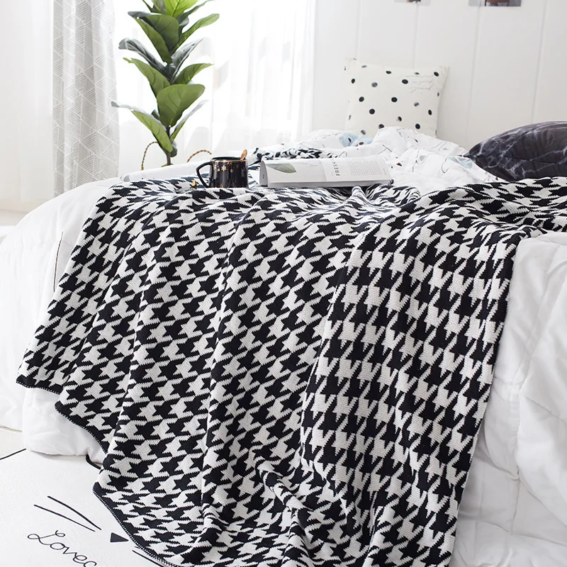 2020 Millibird Grid Cotton Knitted Blanket Nordic Cotton Geometric Blanket Leisure Blanket Cover Black White
2020 Millibird Grid Cotton Knitted Blanket Nordic Cotton Geometric Blanket Leisure Blanket Cover Black White