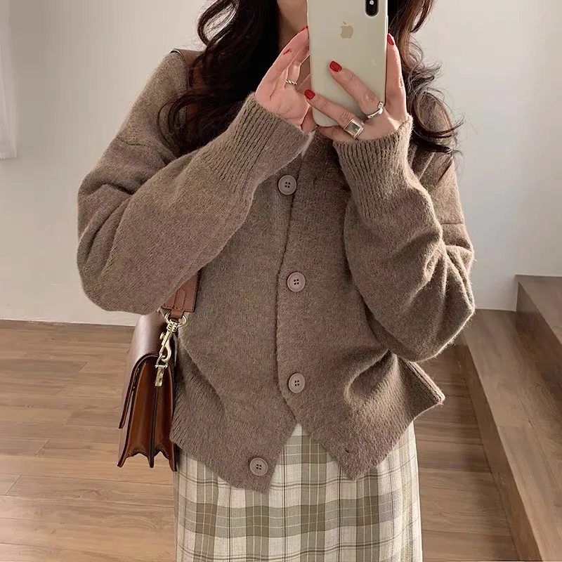 Y2KY2KMulticolor Entry/round Button 2021 Woolen Thick Knitted Cardigan Women's Short Round Neck Inner Soft Warm Sweater Jacket
Y2KY2KMulticolor Entry/round Button 2021 Woolen Thick Knitted Cardigan Women's Short Round Neck Inner Soft Warm Sweater Jacket