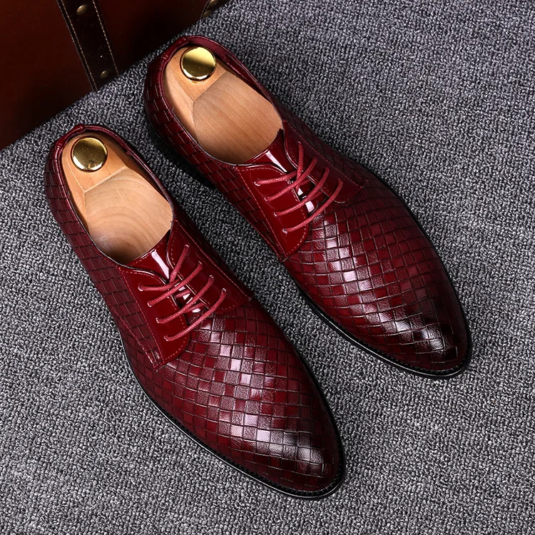 2020 Formal Leather Shoes Men Dress Business Shoes Male Geometric Red Oxfords Party Wedding Casual Men's Flats Chaussure Homme55
2020 Formal Leather Shoes Men Dress Business Shoes Male Geometric Red Oxfords Party Wedding Casual Men's Flats Chaussure Homme55