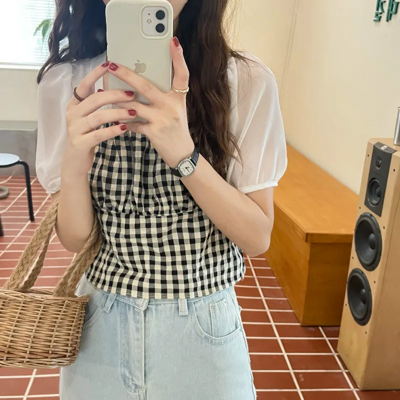 HziriP 2021 New Gentle French Chic Fashion Design Sense Square Neck Chiffon Puff Sleeve Plaid Spliced Short-Sleeved T-Shirt
HziriP 2021 New Gentle French Chic Fashion Design Sense Square Neck Chiffon Puff Sleeve Plaid Spliced Short-Sleeved T-Shirt