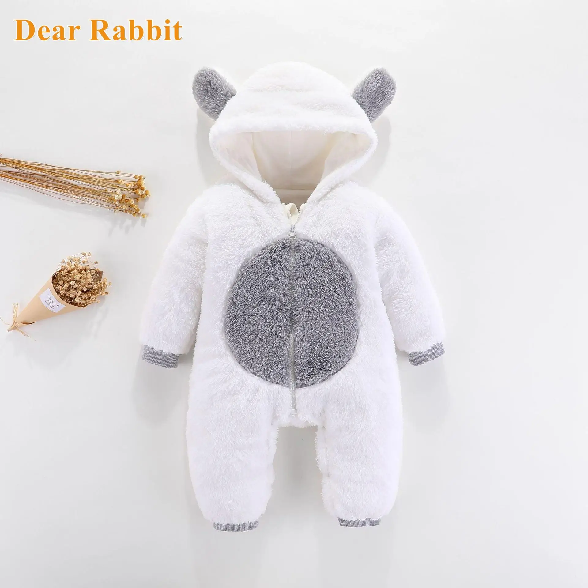 2021 New Cute baby jumpsuit Newborn baby Boy Girl Clothes Long Sleeve Hoddies Bear Zipper baby Romper Autumn Winter Wear 0-18M
2021 New Cute baby jumpsuit Newborn baby Boy Girl Clothes Long Sleeve Hoddies Bear Zipper baby Romper Autumn Winter Wear 0-18M