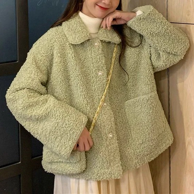 Winter Women Coat Warm Plush Soft Button Jacket Sweet Girls Coat Ladies Turn Down Overcoat Pocket Casual Outerwear
Winter Women Coat Warm Plush Soft Button Jacket Sweet Girls Coat Ladies Turn Down Overcoat Pocket Casual Outerwear