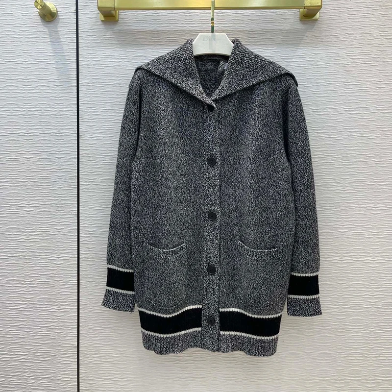 cashmere sweater spring and autumn long sleeves V neck cardigan casual street Female cardigan fashion women
cashmere sweater spring and autumn long sleeves V neck cardigan casual street Female cardigan fashion women