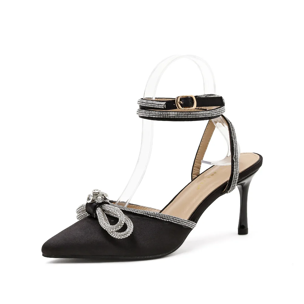 Female Sandal Riband 2021 Summer Low-Heeled Shoes With Strap Girls Low-heeled New Fashion Comfort Velvet Beige High Stiletto
Female Sandal Riband 2021 Summer Low-Heeled Shoes With Strap Girls Low-heeled New Fashion Comfort Velvet Beige High Stiletto
