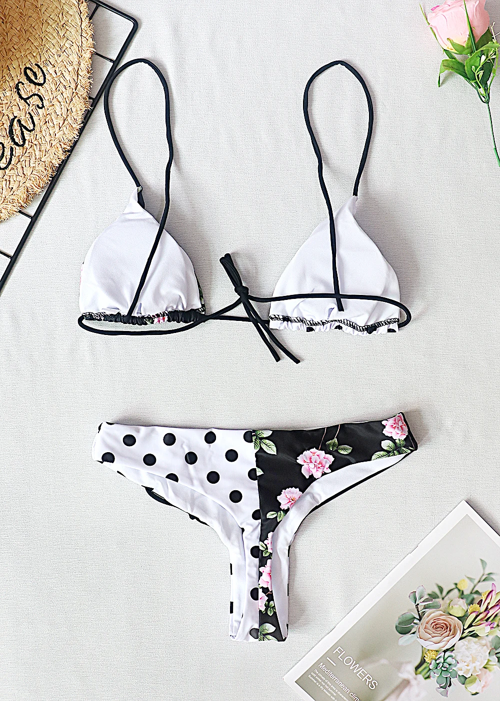 Black Dot Micro Bikini 2021 Sexy Thong Swimsuit Separate Bandeau Bikini Set Push-Up Clear Strap Brazilian Swimwear Biquini
Black Dot Micro Bikini 2021 Sexy Thong Swimsuit Separate Bandeau Bikini Set Push-Up Clear Strap Brazilian Swimwear Biquini