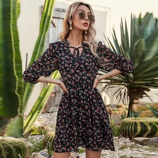 European and American summer new products V-neck printed lotus leaf sleeve chiffon dress for women dresses for women
European and American summer new products V-neck printed lotus leaf sleeve chiffon dress for women dresses for women