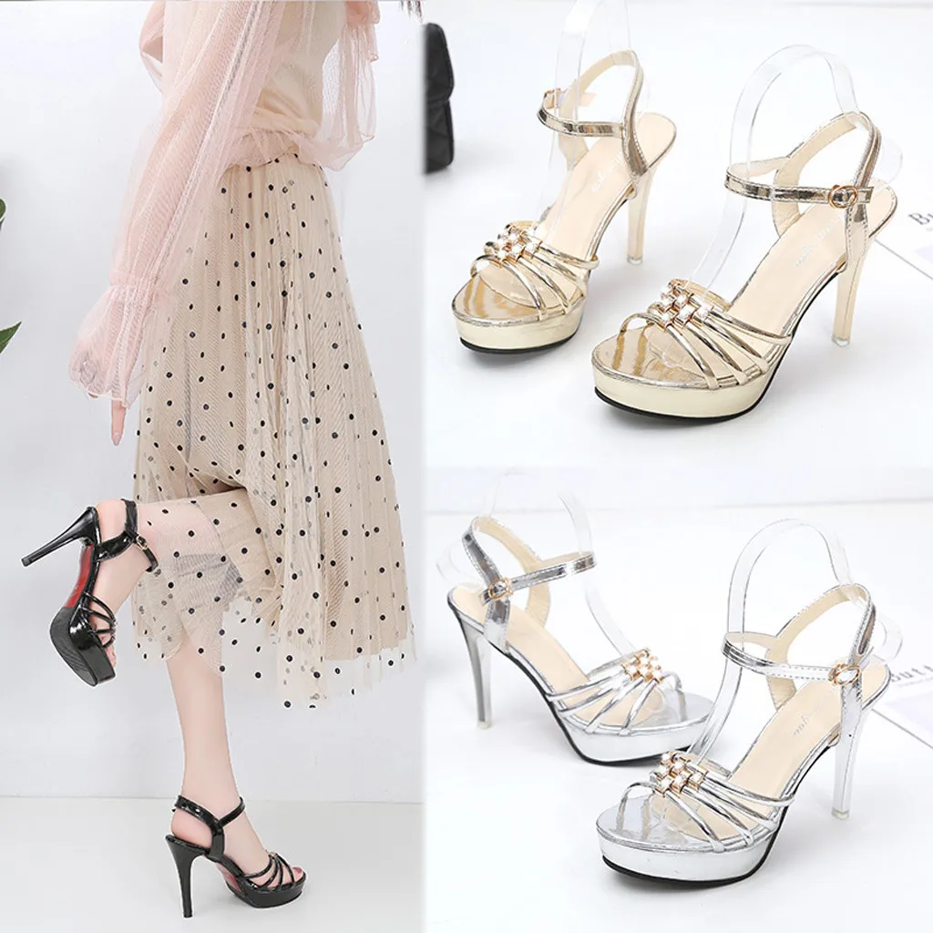 2020 summer new high-heeled shoes with a buckle with stiletto toe fashion wild silver star with the same sandals women
2020 summer new high-heeled shoes with a buckle with stiletto toe fashion wild silver star with the same sandals women