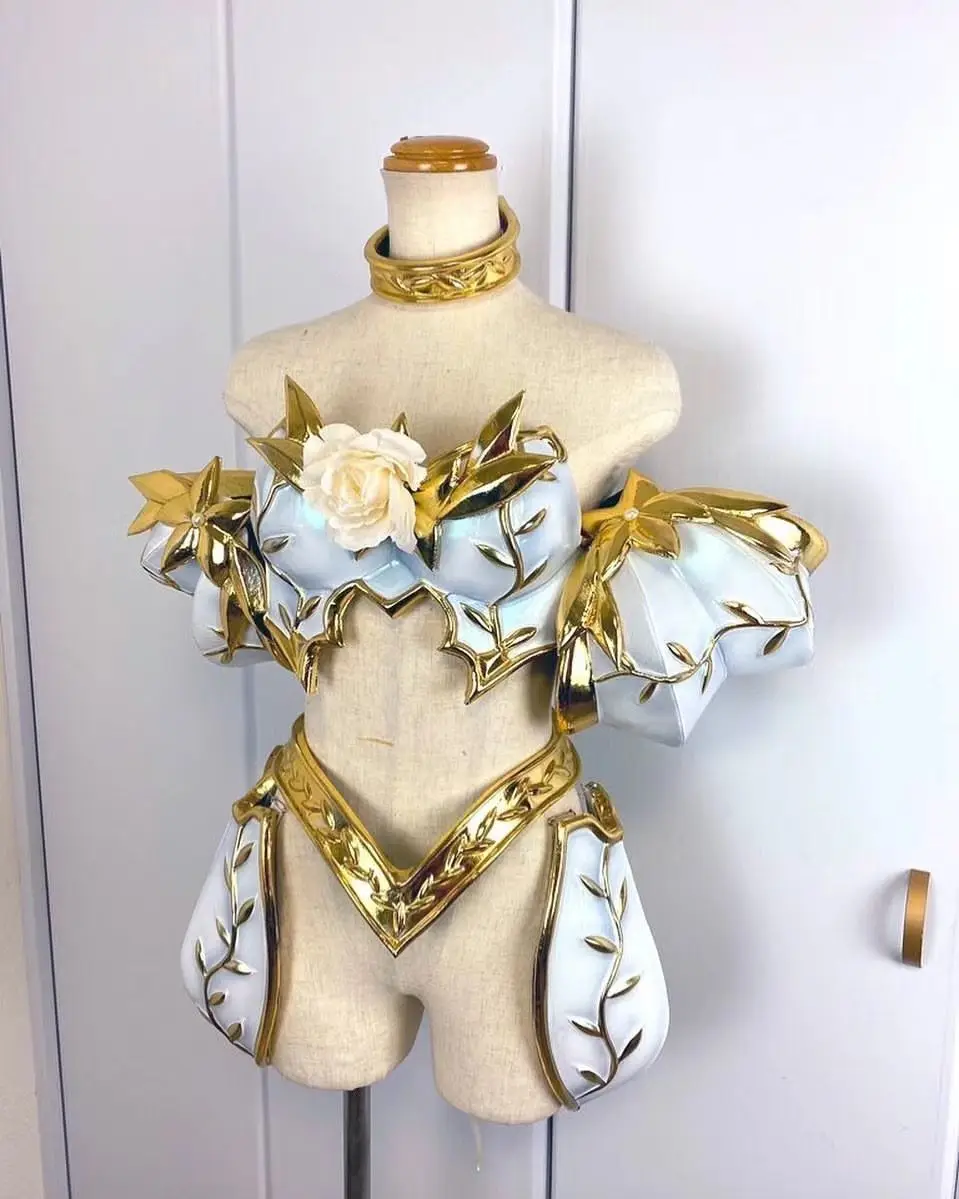 Sexy Women stage show wear costume White armor goddess club bar female singer cosplay party armors
Sexy Women stage show wear costume White armor goddess club bar female singer cosplay party armors