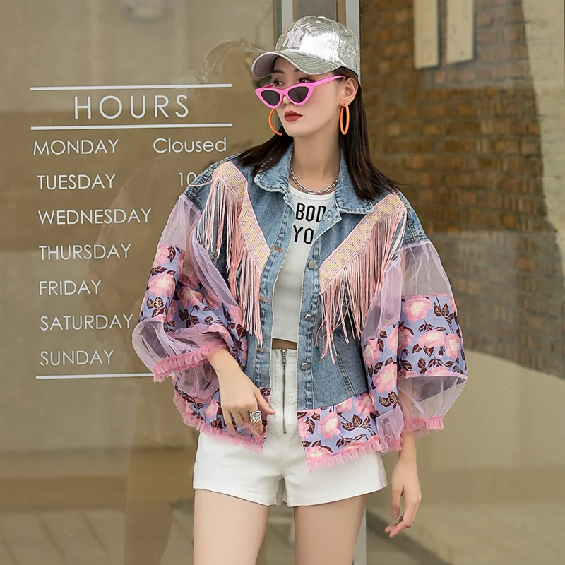 Vintage Flower Print Tassel Net Yarn Patchwork Denim Coat Loose Autumn Women Short Lantern Sleeve Chaqueta Mujer Casual Harajuku
Vintage Flower Print Tassel Net Yarn Patchwork Denim Coat Loose Autumn Women Short Lantern Sleeve Chaqueta Mujer Casual Harajuku
