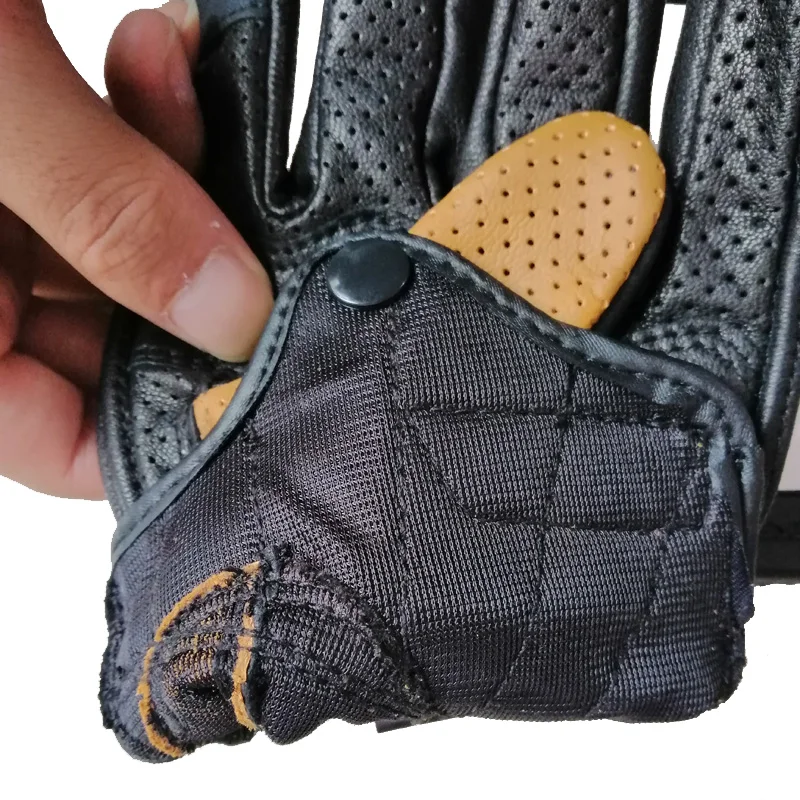 Retro Pursuit Perforated Real Leather Motorcycle Gloves Moto Windproof Guantes Motorcycle Protective Gears Motocross Gloves
Retro Pursuit Perforated Real Leather Motorcycle Gloves Moto Windproof Guantes Motorcycle Protective Gears Motocross Gloves