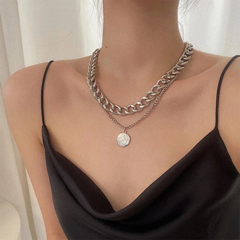 Punk Retro Portrait of Exaggerated Thick Chain Necklace Double Personality Chain Hip-hop Neck Short Chain Jewerly
Punk Retro Portrait of Exaggerated Thick Chain Necklace Double Personality Chain Hip-hop Neck Short Chain Jewerly