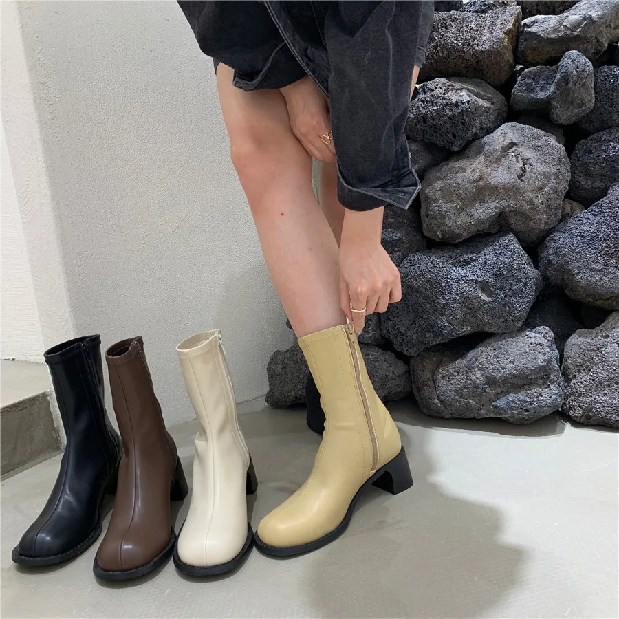 HOKSZVY High Heels Fashion Black Short Boots Autumn And Winter New Zipper Boots Solid Color Leather Women's Boots HYGC
HOKSZVY High Heels Fashion Black Short Boots Autumn And Winter New Zipper Boots Solid Color Leather Women's Boots HYGC
