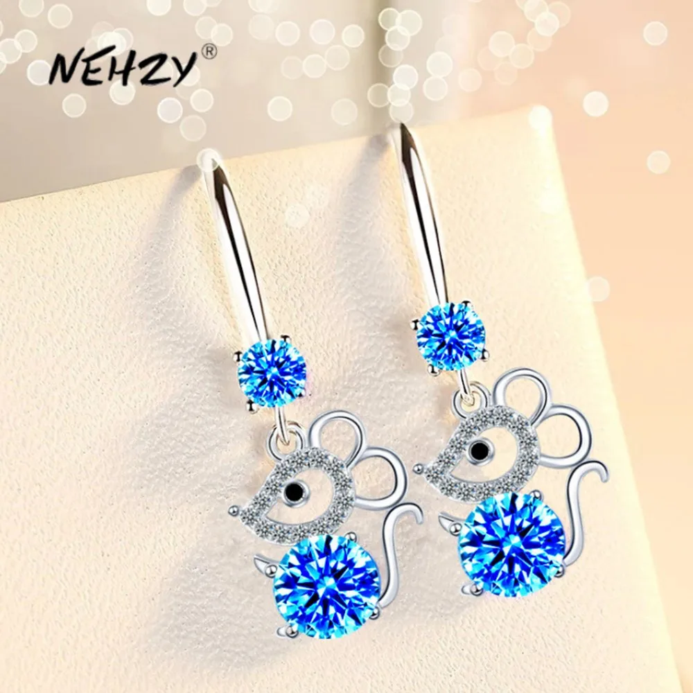 NEHZY S925 штамп серебряные новые женские модные ювелирные изделия Высокое качество Синий Розовый Белый Кристалл Циркон горячая распродажа
NEHZY S925 штамп серебряные новые женские модные ювелирные изделия Высокое качество Синий Розовый Белый Кристалл Циркон горячая распродажа