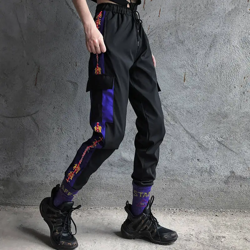 Casual Cargo Pants Women Fashion Pocket Patchwork Trousers High Waist Punk Pants Hip Hop Autumn Dance Pants Streetwear Men Women
Casual Cargo Pants Women Fashion Pocket Patchwork Trousers High Waist Punk Pants Hip Hop Autumn Dance Pants Streetwear Men Women