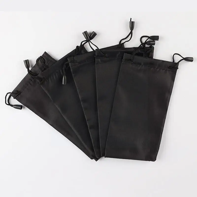 1Pcs Soft Cloth Waterproof Sunglasses Bag Dust Storage Glasses Portable Pounch Pouch Case Carry Eyewear Bag Container V9G7
1Pcs Soft Cloth Waterproof Sunglasses Bag Dust Storage Glasses Portable Pounch Pouch Case Carry Eyewear Bag Container V9G7