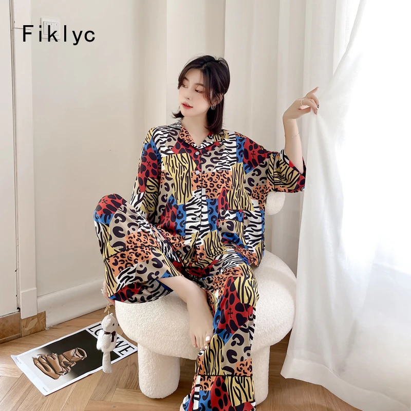 Женские пижамные комплекты Fiklyc с длинным рукавом, модное шелковое нижнее белье, атласная пижама в богемном стиле, ночная рубашка 2022 
Женские пижамные комплекты Fiklyc с длинным рукавом, модное шелковое нижнее белье, атласная пижама в богемном стиле, ночная рубашка 2022
