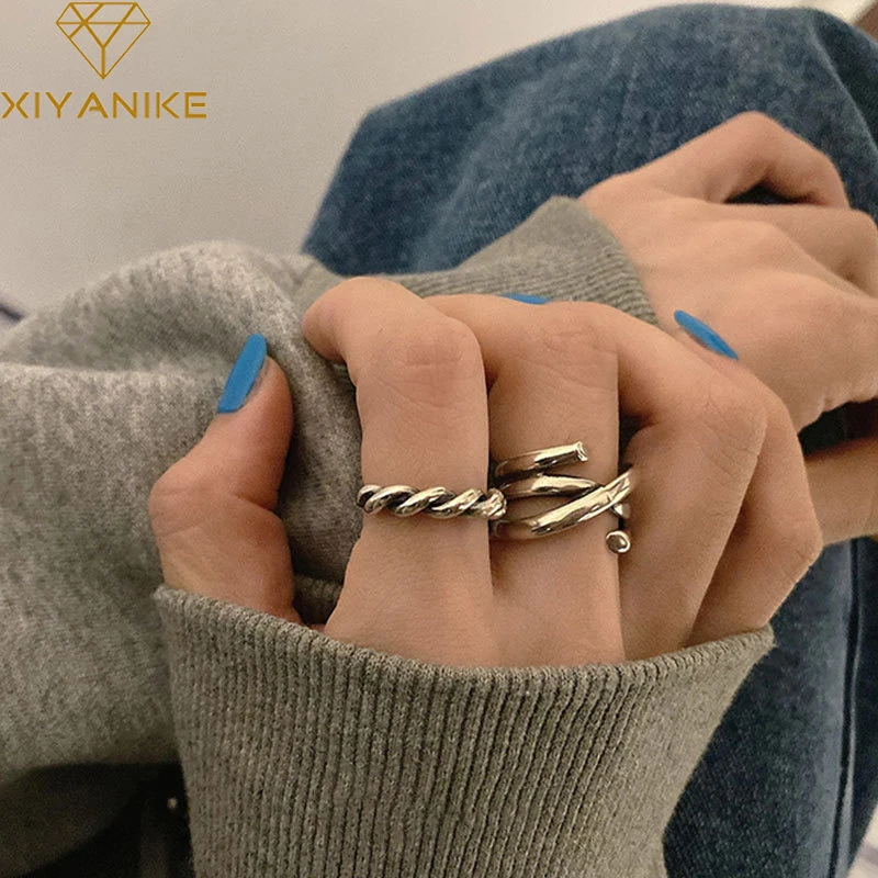 XIYANIKE Silver Color Korean Twist Multi-layer Line Cross Opening Ring Female Fashion Simple Distressed Chain Brincos
XIYANIKE Silver Color Korean Twist Multi-layer Line Cross Opening Ring Female Fashion Simple Distressed Chain Brincos