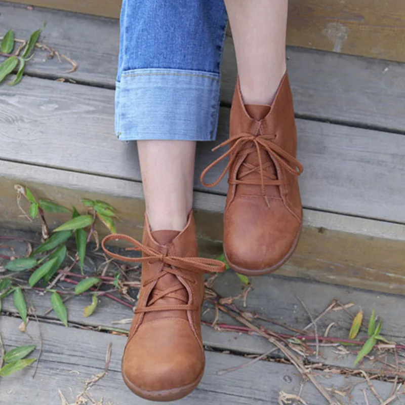 CEYANEAO Women Ankle Boots Plus Size Hand-made Genuine Leather Woman Boots Round Toe lace up Shoes Female Footwear (5188-8)
CEYANEAO Women Ankle Boots Plus Size Hand-made Genuine Leather Woman Boots Round Toe lace up Shoes Female Footwear (5188-8)