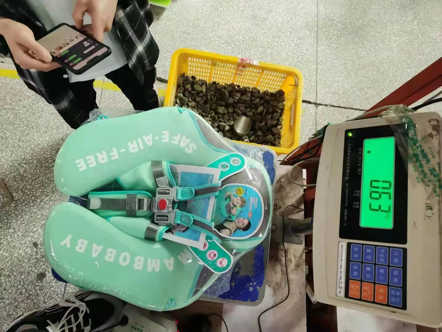 Non-inflatable Baby Floater Infant Swim Waist Float Lying Swimming Ring Floats Water Pool Toys Swim Trainer For Infant Swimmers 
Non-inflatable Baby Floater Infant Swim Waist Float Lying Swimming Ring Floats Water Pool Toys Swim Trainer For Infant Swimmers