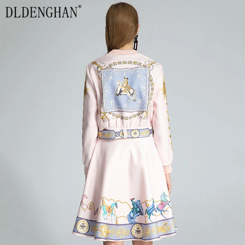 DLDENGHAN Vintage Floral Print Dress Women's Stand collar Long Sleeve Sashes Dresses Designer Autumn Winter New
DLDENGHAN Vintage Floral Print Dress Women's Stand collar Long Sleeve Sashes Dresses Designer Autumn Winter New