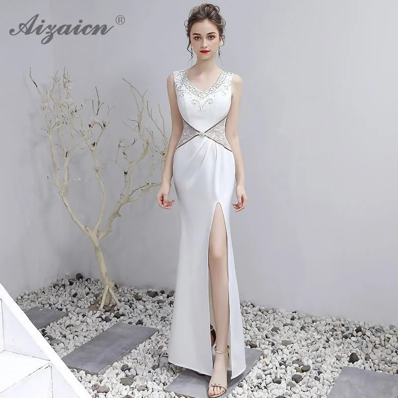 White Sexy Mermaid Long Cheongsam Modern Chinoise Slim Split Qi Pao Women Traditional Chinese Evening Dress Qipao Promotion
White Sexy Mermaid Long Cheongsam Modern Chinoise Slim Split Qi Pao Women Traditional Chinese Evening Dress Qipao Promotion