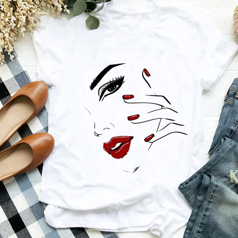 Korean Fashion Oversized T-shirts Aesthetic Women Top Graphic Kpop Female Clothing Anime Art Eyelash Printed Lady White T Shirt
Korean Fashion Oversized T-shirts Aesthetic Women Top Graphic Kpop Female Clothing Anime Art Eyelash Printed Lady White T Shirt