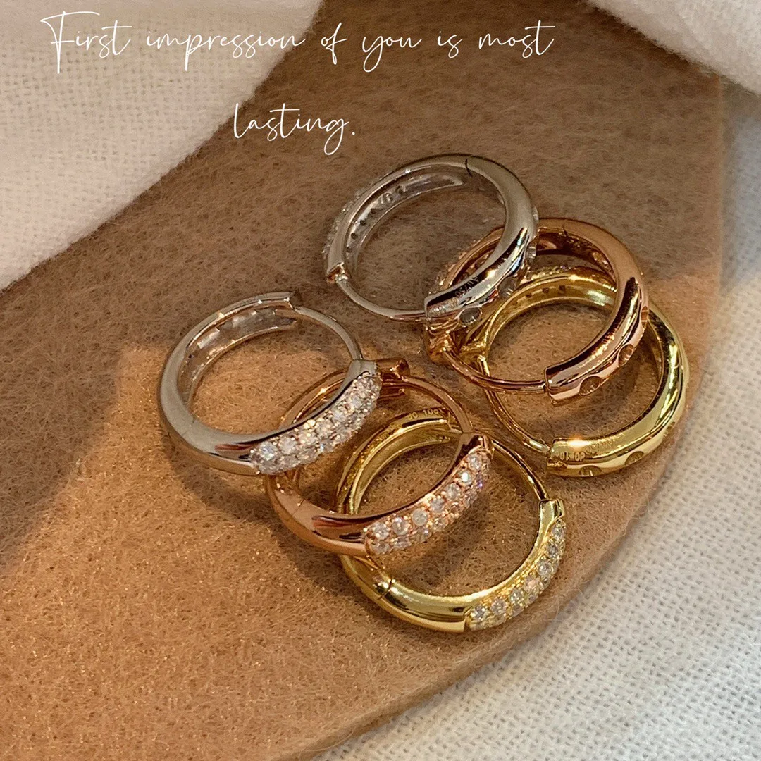 18K Gold Diamond Earrings Solid Yellow Real Gold Jewelry (AU750)WomenThree Rows Of Diamonds Ear ring Simplicity Comfortable Gift
18K Gold Diamond Earrings Solid Yellow Real Gold Jewelry (AU750)WomenThree Rows Of Diamonds Ear ring Simplicity Comfortable Gift