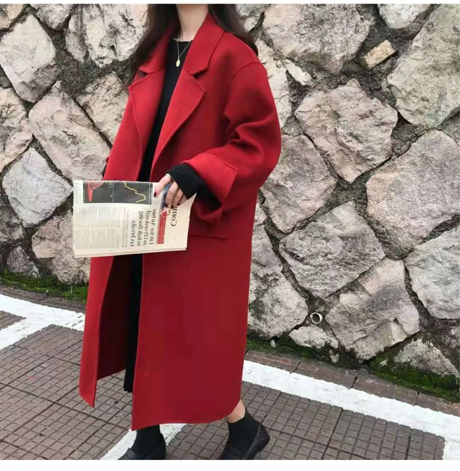New Winter Coat Women Oversize Fashion Cashmere Wool Outerwear Female Long Thickening Warm Woolen Overcoat Womens Trench Coats
New Winter Coat Women Oversize Fashion Cashmere Wool Outerwear Female Long Thickening Warm Woolen Overcoat Womens Trench Coats