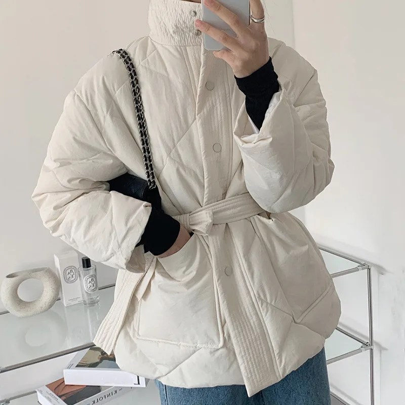 Autumn Winter Argyle Pattern Coats Women Stand Collar Oversize Down Jacket Fashion Single-breasted Solid Parka Lace-up Chic Coat
Autumn Winter Argyle Pattern Coats Women Stand Collar Oversize Down Jacket Fashion Single-breasted Solid Parka Lace-up Chic Coat