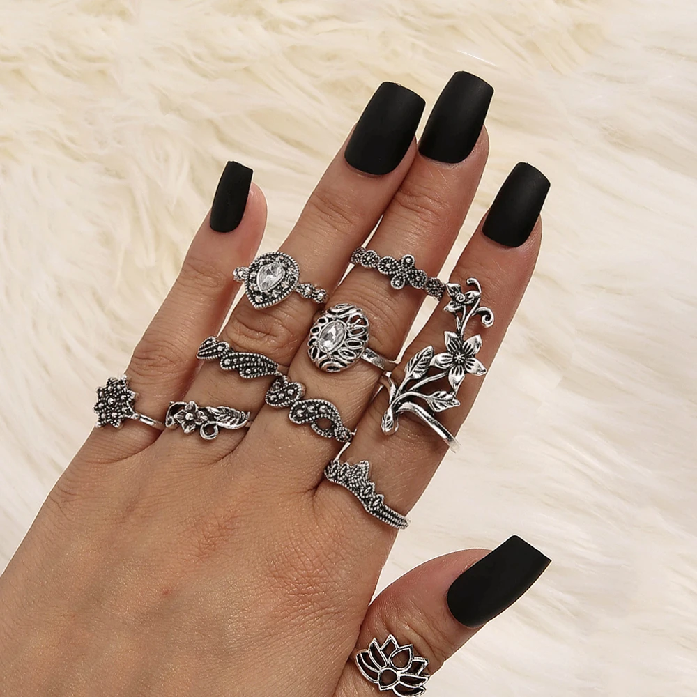 10 Pcs/set Vintage Floral Rose Crown Rings Silvery Boho Women Charms Joyas Midi Knuckle Multiple Ring Girl Stacking Jewelry
10 Pcs/set Vintage Floral Rose Crown Rings Silvery Boho Women Charms Joyas Midi Knuckle Multiple Ring Girl Stacking Jewelry