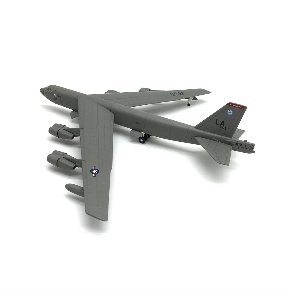 1:200 Scale Alloy Plane Model Indoor Office Living Room Aircraft Models Family Members Friends Birthday Festival Gift
1:200 Scale Alloy Plane Model Indoor Office Living Room Aircraft Models Family Members Friends Birthday Festival Gift