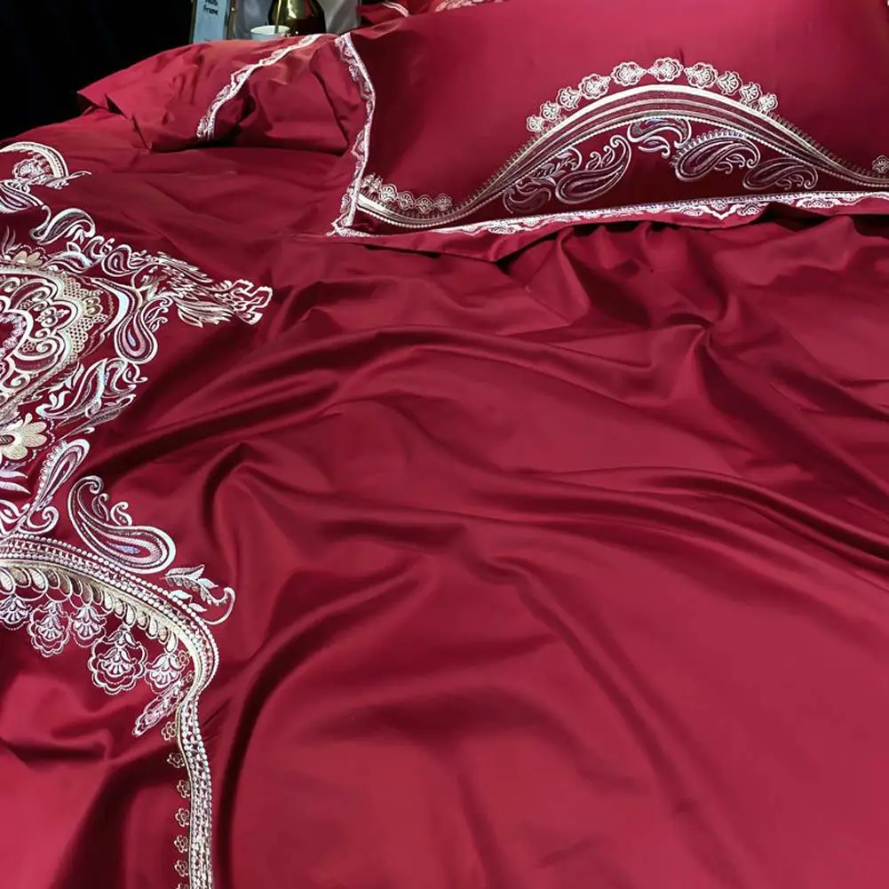 Svetanya Bohemian Paisley Red Egyptian Cotton Bedding Set Embroidery Queen King Size Duvet Cover Fitted Sheet Pillow Shams 
Svetanya Bohemian Paisley Red Egyptian Cotton Bedding Set Embroidery Queen King Size Duvet Cover Fitted Sheet Pillow Shams