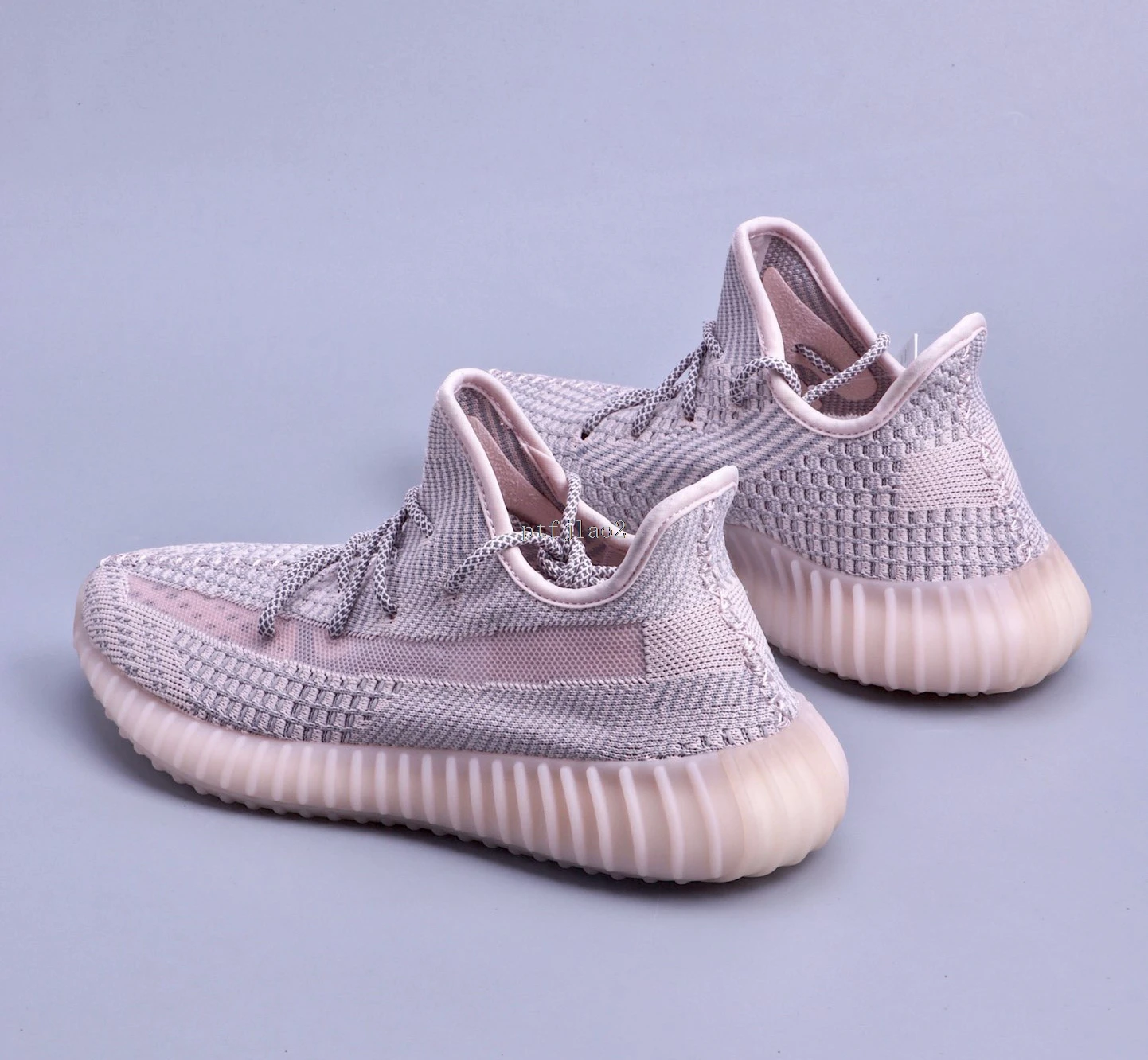 Original Sneakers Yeezy Boost Women Jogging Shoes Casual Fashion Sports Shoes 36-40
Original Sneakers Yeezy Boost Women Jogging Shoes Casual Fashion Sports Shoes 36-40
