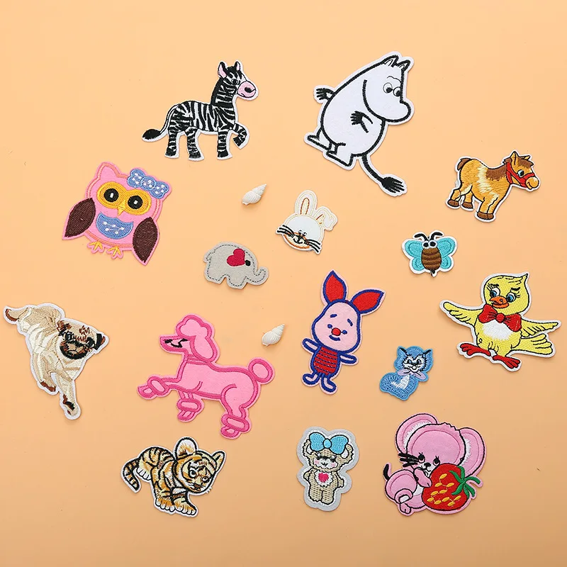 100pcs/lot Small Animal Cartoon Embroidery Patches Horse Mouse Rabbit Elephant Strawberry Bee for Kids Clothing Decoration
100pcs/lot Small Animal Cartoon Embroidery Patches Horse Mouse Rabbit Elephant Strawberry Bee for Kids Clothing Decoration