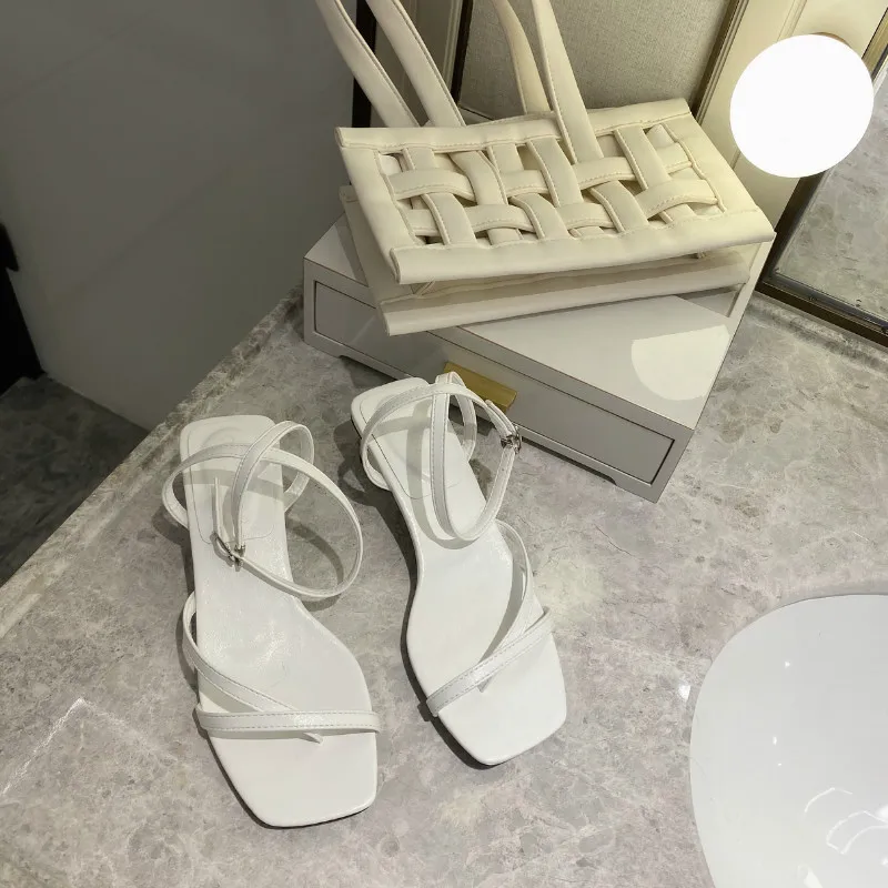 MONMOIRA Geometric Heel Buckle Strap Women Sandals Med Narrow Band Summer Square Toe Beach Shoes C0878 | Обувь