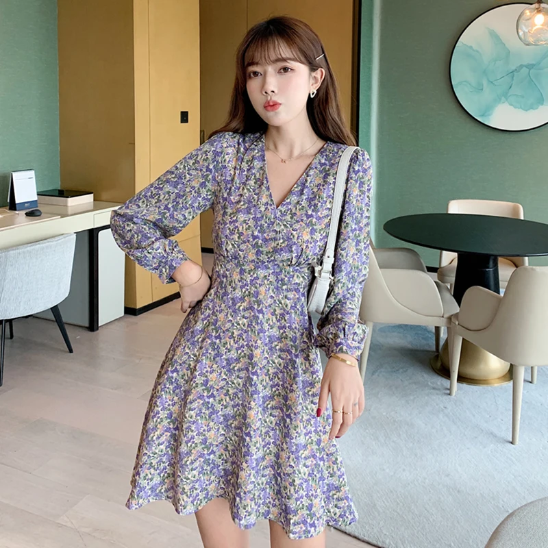 2023 New Fashion Floral Chiffon Sexy Mini Dress Spring Women Korean Vintage Casual Beach Dresses Autumn Elegant Bodycon Vestidos
2023 New Fashion Floral Chiffon Sexy Mini Dress Spring Women Korean Vintage Casual Beach Dresses Autumn Elegant Bodycon Vestidos