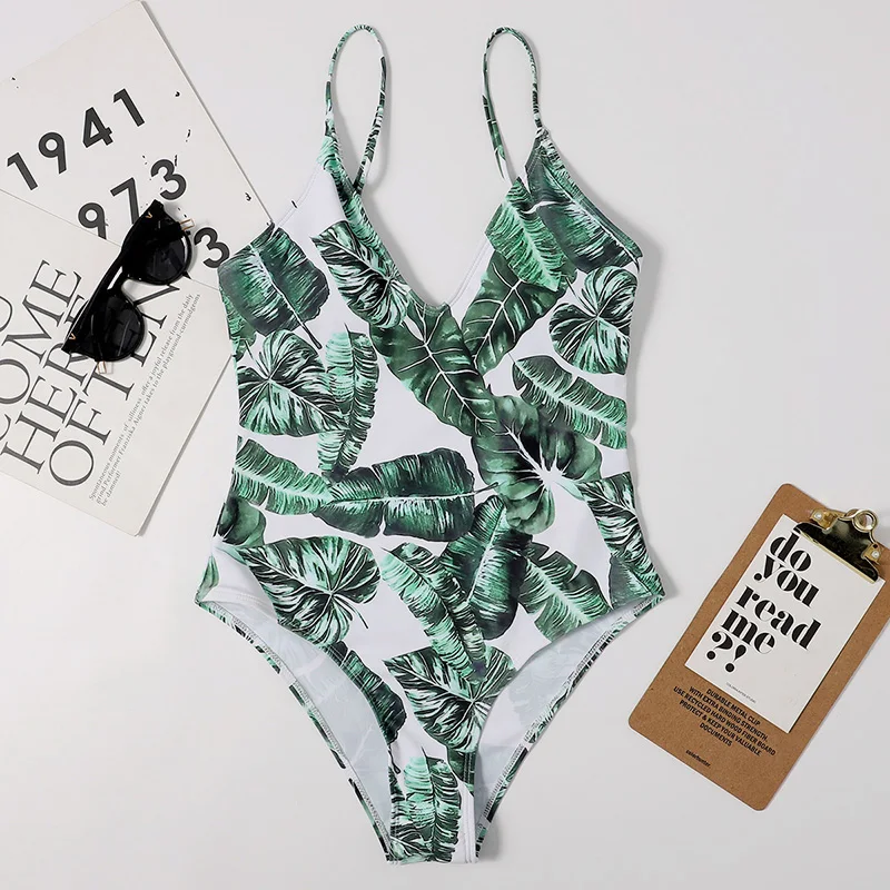 Sexy One-piece Swimsuit High Waist Sling Print Striped Spotted Swimwear Beach Essential Thong Tight Deep V Women' Micro Bikini
Sexy One-piece Swimsuit High Waist Sling Print Striped Spotted Swimwear Beach Essential Thong Tight Deep V Women' Micro Bikini