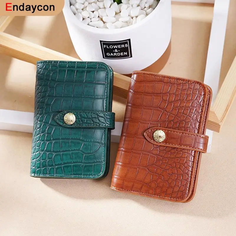 Women Short Wallets New Luxury Brand Crocodile Print Wallet Female Two-Fold Card Holder Fashion Mini Zipper Wallet Coin Purse
Women Short Wallets New Luxury Brand Crocodile Print Wallet Female Two-Fold Card Holder Fashion Mini Zipper Wallet Coin Purse