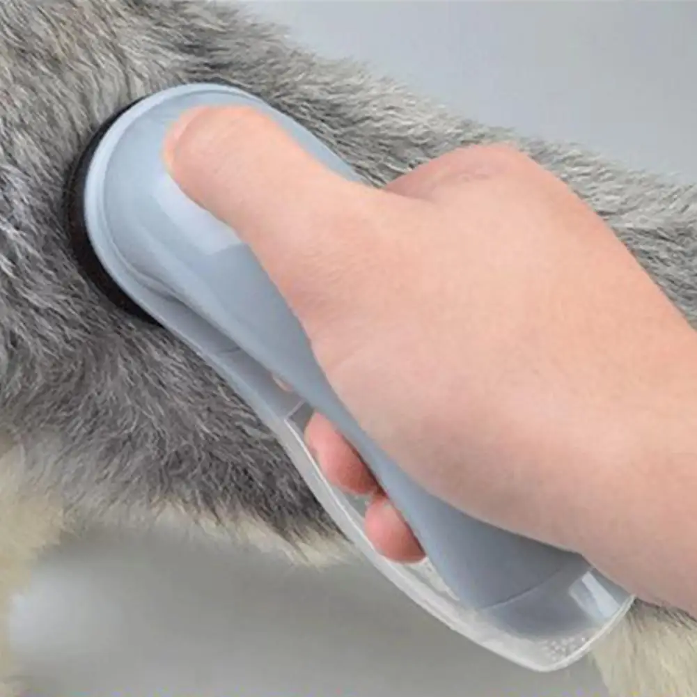 Electric Pet Hair Suction Device Massager Cleaning Cat and Dog Supplies Portable Pet Vacuum Cleaner Electric Wool Absorber
Electric Pet Hair Suction Device Massager Cleaning Cat and Dog Supplies Portable Pet Vacuum Cleaner Electric Wool Absorber